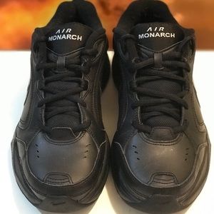 Nike Monarch Sz 7